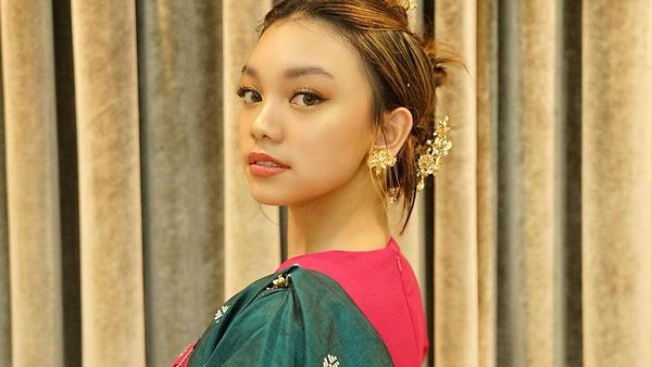 Potret Cantik Naura Ayu Saat Tampil di Upacara Kemerdekaan RI Ke-77