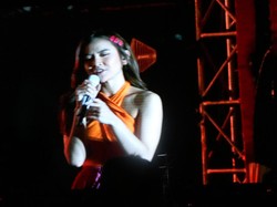 Mahalini Bikin Ribuan Penonton Sanur Festival 2022 Meleleh