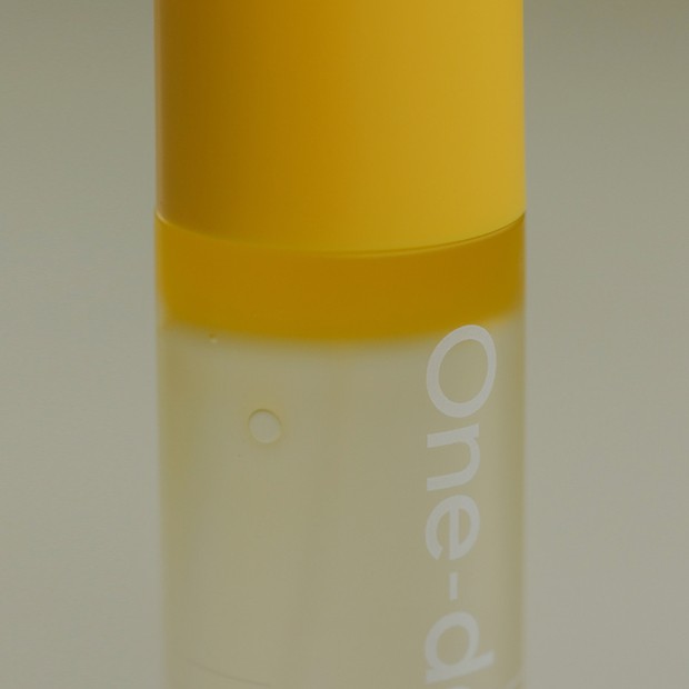 Mist ini merupakan oil mist yang mengandung bahan-bahan dari alam seperti ekstrak jeruk kalamansi, ekstrak propolis, dan vitamin