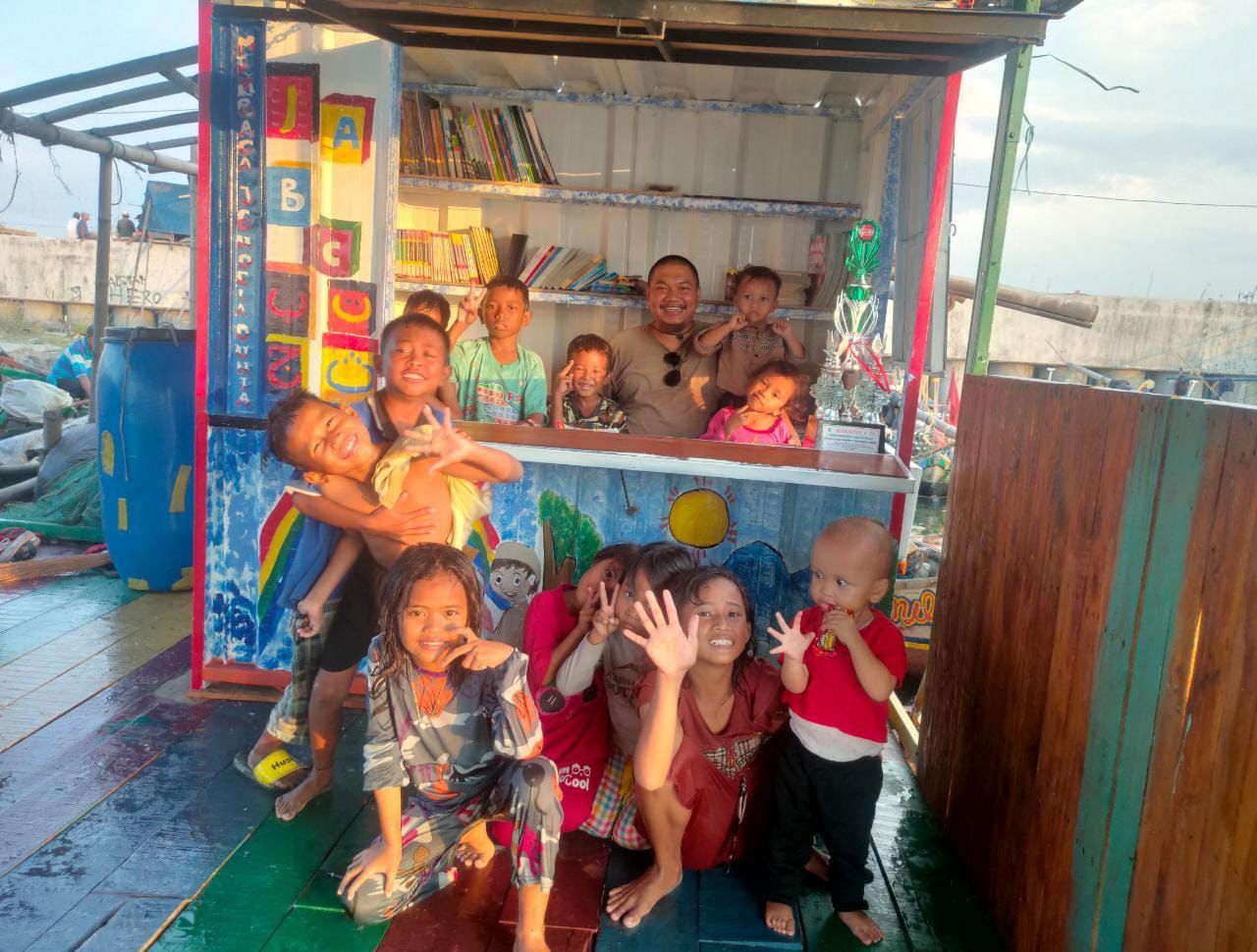 taman baca anak pesisir