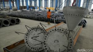 Begini Proses Beton Pracetak Dibuat untuk Pondasi Jalan Tol