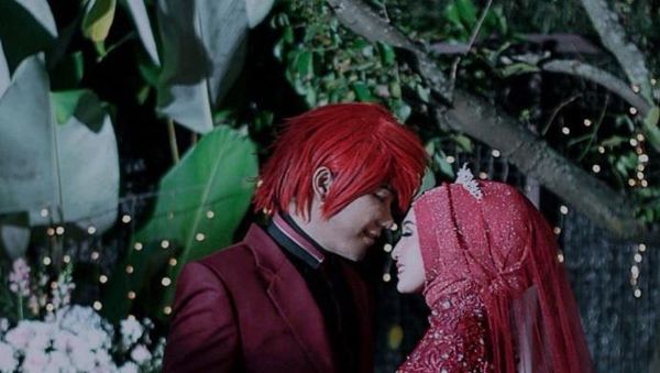 Jarang Terekspos, Ini Potret Cantiknya Istri Pesulap Merah