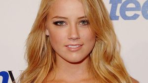 Bikin Pangling! 10 Foto Amber Heard Muda, Kini Ditawari Main Film Dewasa