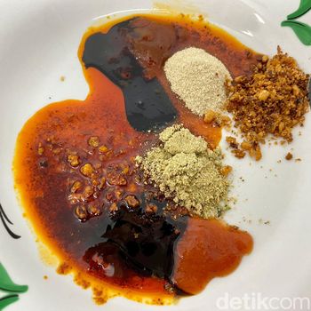 Begini Rasa Indomie Mie Goreng Aceh Vs Mie Sedaap Sambal Goreng yang Viral