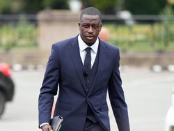 Benjamin Mendy Pede Jadi Magnet Wanita, Sebut-sebut Brad Pitt