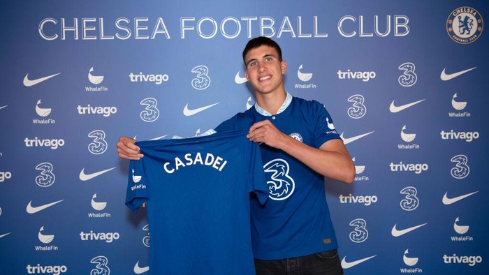 COBHAM, ENGLAND - AUGUST 19: Cesare Casadei signs for Chelsea at Chelsea Training Ground on August 19, 2022 in Cobham, England. (Photo by Darren Walsh/Chelsea FC via Getty Images)