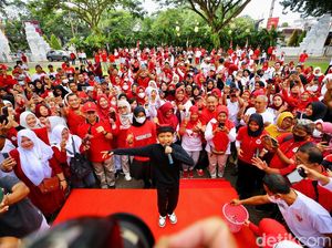 Farel Prayoga dari Panggung Istana hingga Lupa Sekolah Farel Prayoga dari Panggung Istana hingga Lupa Sekolah