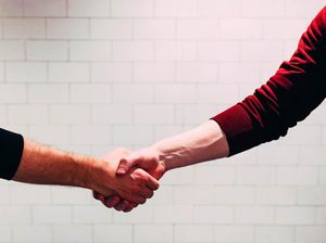 Pengertian Dependen Adalah: Simak Arti dan Contohnya