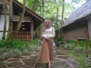 Lesti Kejora Dipelukan Keluarga Usai Dibanting Rizky Billar