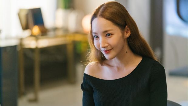 Love in Contract Penampilan Park Min Young di Love in Contract