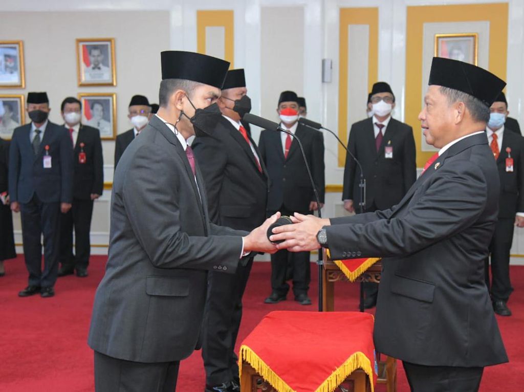 Lantik Kasat Manggala-Kasat Binlat IPDN, Ini Pesan Mendagri Lantik Kasat Manggala-Kasat Binlat IPDN, Ini Pesan Mendagri