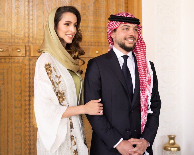 Pangeran Arab bertunangan.