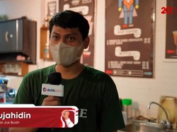 Merdeka di Mata Penjual Jus Buah: Bebas dari Kemiskinan