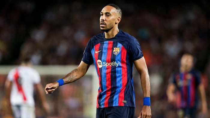 BARCELONA, SPAIN - AUGUST 13: Pierre Emerick Aubameyang of FC Barcelona during the La Liga Santander  match between FC Barcelona v Rayo Vallecano at the Camp Nou on August 13, 2022 in Barcelona Spain (Photo by David S. Bustamante/Soccrates/Getty Images)
