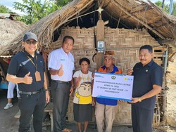 Hadiah HUT RI, 77 Keluarga di NTT Dapat Sambungan Listrik PLN Gratis