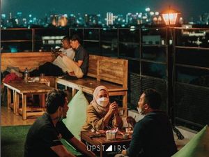 5 Kafe Rooftop Ini Tawarkan Sensasi Asyik Ngopi di Bawah Bintang