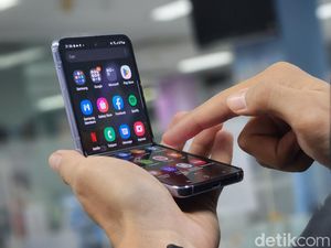 Cara Menggunakan Flex Mode di Galaxy Z Flip 4 5G