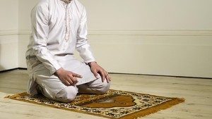 2 Doa agar Terhindar dari Siksa Kubur, Baca usai Tasyahud Akhir