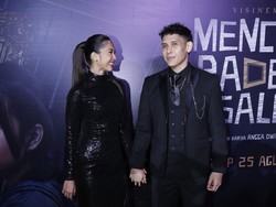 Andrea Dian Girang Operasi Ganindra Bimo karena Saraf Kejepit Berjalan Lancar