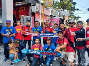 Aremania-The Macz Man Berangkat Bareng ke Parepare Dukung PSM Vs Arema FC