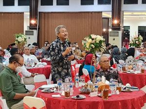 Laka Maut Tol Pemalang-Batang Renggut Nyawa Eks Wamen PUPR Ayah Emil Dardak Laka Maut Tol Pemalang-Batang Renggut Nyawa Eks Wamen PUPR Ayah Emil Dardak