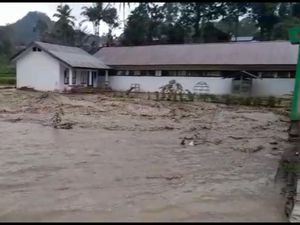 Banjir Bandang Terjang Mamasa, Akses Jalan di 3 Desa Lumpuh