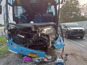 Kecelakaan 4 Kendaraan di Tol Tangerang-Merak, 7 Orang Luka