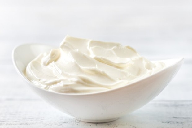 Lactic acid pada yogurt/Foto: Freepik.com/alex9500 bahan natural AHA untuk eksfoliasi wajah di rumah