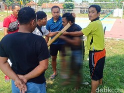 Aksinya Ketahuan Anak Korban, Maling Motor di Bangkalan Diamuk Massa