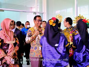 Mahfud Md Bicara Self Determination Papua di Unhas: Jangan Mimpi!