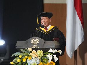 Menpora Zainudin Amali Dikukuhkan Jadi Profesor Kehormatan Unnes Menpora Zainudin Amali Dikukuhkan Jadi Profesor Kehormatan Unnes
