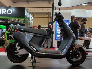 Jadi Motor Listrik Termahal di GIIAS 2022, Simak Spesifikasi Segway E200P Jadi Motor Listrik Termahal di GIIAS 2022, Simak Spesifikasi Segway E200P