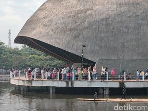 Objek Wisata Situ Bagendit Garut: Rute, Harga Tiket dan Spot Foto Objek Wisata Situ Bagendit Garut: Rute, Harga Tiket dan Spot Foto