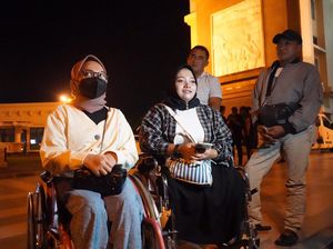 Sejumlah Penonton Disabilitas Nikmati Konser Denny Caknan di Kediri