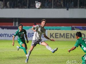 Momen Persib Bandung Gondol 3 Poin di Kandang PSS Sleman Momen Persib Bandung Gondol 3 Poin di Kandang PSS Sleman