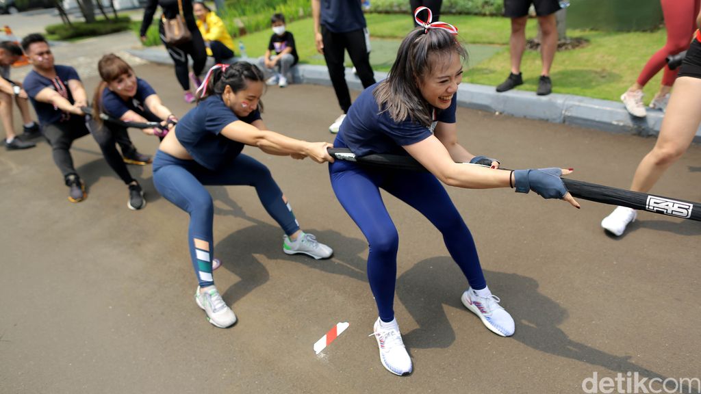 Beginilah keseruan saat para pecinta olahraga ini bertanding dalam perlombaan 17-an Ala member f45. Mau tahu keseruannya?