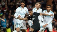 Casemiro baru saja merampungkan transfer ke MU, membuatnya reuni dengan Ronaldo dan Varane. Foto: AFP via Getty Images/CURTO DE LA TORRE