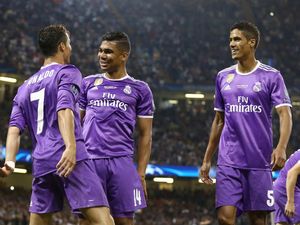 Casemiro ke MU, Varane: Selamat Datang Kawan!