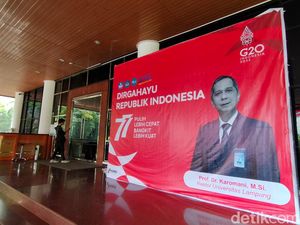 Rektor Unila Diperiksa Intensif Usai Ditangkap KPK Rektor Unila Diperiksa Intensif Usai Ditangkap KPK