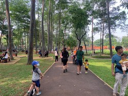 Masuk Tebet Eco Park Kini Hanya Lewat Pintu Utara, Pintu Selatan Ditutup