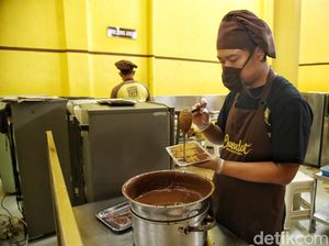 Ternyata Begini Cara yang Benar Makan Cokelat Ternyata Begini Cara yang Benar Makan Cokelat