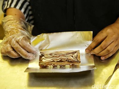 Potret Pabrik Cokelat Dodol Garut Menolak Kalah dari Pandemi