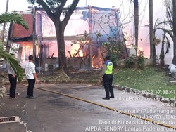 3 Unit Cottage di Putri Duyung Ancol Terbakar