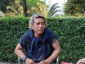 Eks Basis Armada Band Eksis Lagi Usai Lawan Penyakit Meningitis Eks Basis Armada Band Eksis Lagi Usai Lawan Penyakit Meningitis