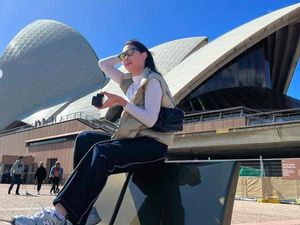 Gokil! Kalya Islamadina Video Call dengan Member NCT