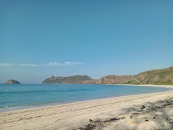 Cari Privat Beach di Lombok? Yok Meluncur ke Pantai Pengantap