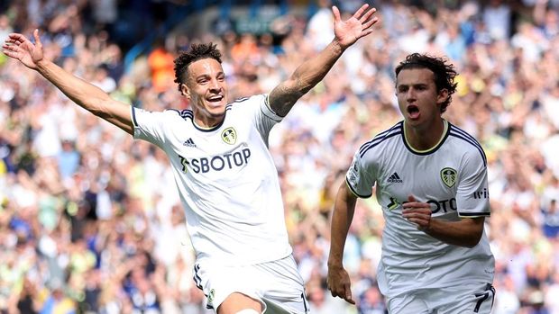 Soccer Football - Premier League - Leeds United v Chelsea - Elland Road, Leeds, Britain - August 21, 2022 Leeds United's Brenden Aaronson celebrates scoring their first goal with Rodrigo Action Images via Reuters/Carl Recine EDITORIAL USE ONLY. No use with unauthorized audio, video, data, fixture lists, club/league logos or 'live' services. Online in-match use limited to 75 images, no video emulation. No use in betting, games or single club /league/player publications.  Please contact your account representative for further details.