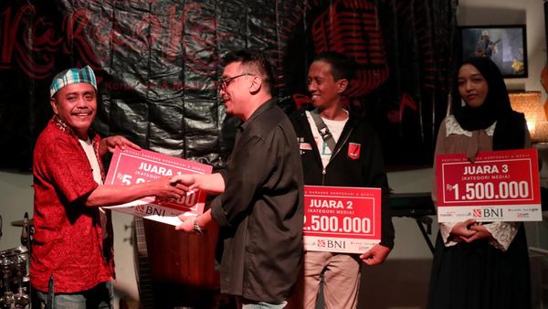 Serunya Festival Karaoke Korporasi dan Media Massa