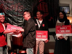 Serunya Festival Karaoke Korporasi dan Media Massa Serunya Festival Karaoke Korporasi dan Media Massa