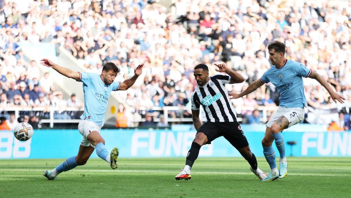 Newcastle United ungguli Man City 2-1 di babak pertama (Getty Images/Clive Brunskill)